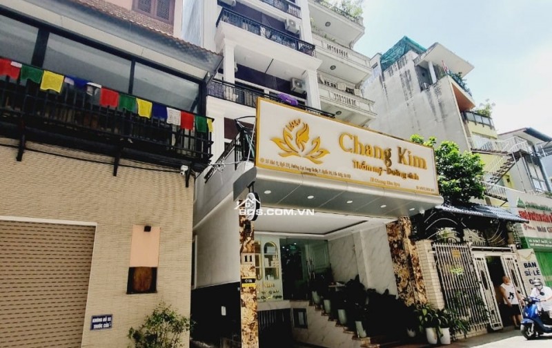 Lạc Long Quân 100M 8T 5.8MT
Ô TÔ TRÁNH - LÔ GÓC - THANG MÁY - KINH DOANH - DÒNG TIỀN 